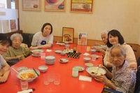 中国（チャイナ）パレスで昼食を